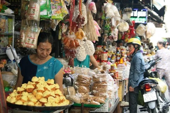 Tết Ất Mùi 2015: TP.HCM đảm bảo nguồn hàng, ổn định giá cả 