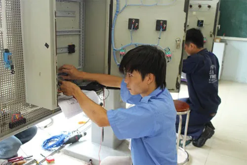 Phát động thi đua phong trào và hoạt động công đoàn năm 2015