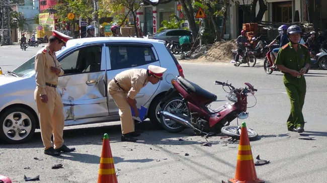 2014: Tai nạn giao thông ở TPHCM giảm cả 3 mặt