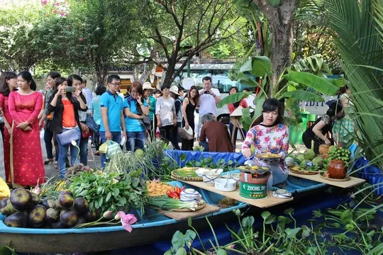 Hương sắc tháng 3