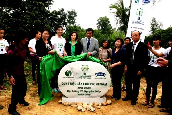 Trồng hơn 13.000 cây xanh tại khu mộ Đại tướng Võ Nguyên Giáp