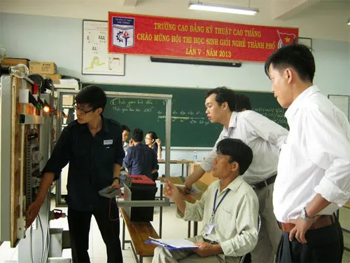 Hội thi “Học sinh, sinh viên giỏi nghề” lần VII – năm 2015  