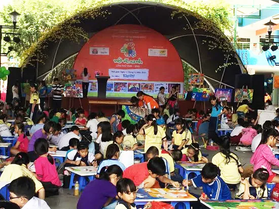 1.000 thí sinh tiêu biểu góp mặt tại vòng chung kết Nét vẽ xanh 2015