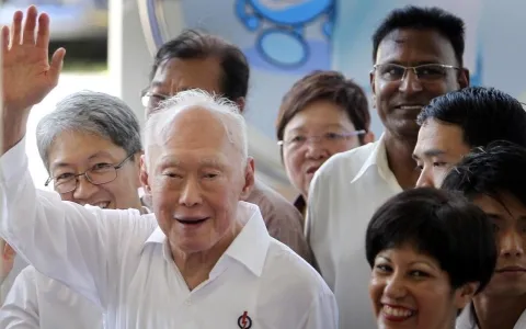 Lãnh đạo TP.HCM chia buồn cùng đất nước Singapore