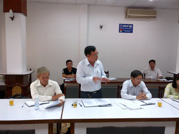Giúp người nuôi bò sữa phát triển theo hướng chuyên nghiệp