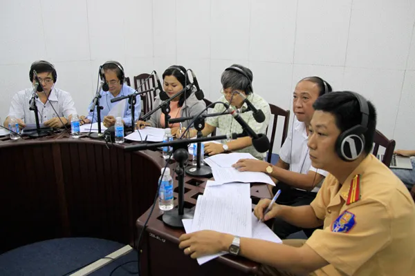 Phải tạo được ý thức tự giác chấp hành luật giao thông của người dân
