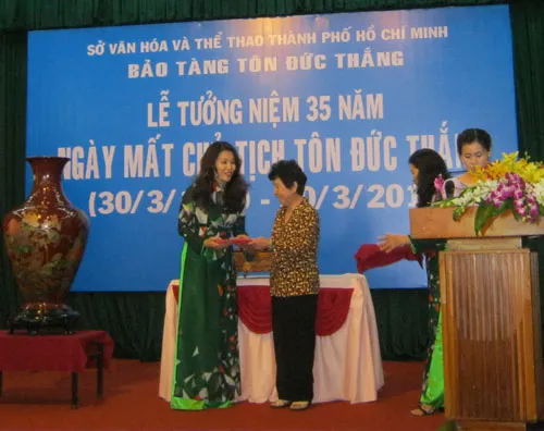  Tưởng niệm 35 năm ngày mất Chủ tịch Tôn Đức Thắng
