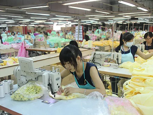 1.400 nữ công nhân viên chức lao động tham gia thi tay nghề