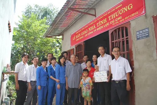 Vận động trên 10,3 tỷ đồng để chăm lo cho người nghèo