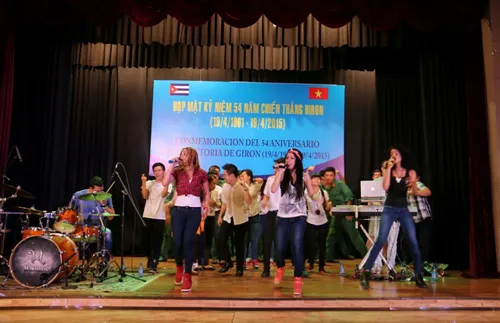 Họp mặt kỷ niệm 54 năm chiến thắng Hiron