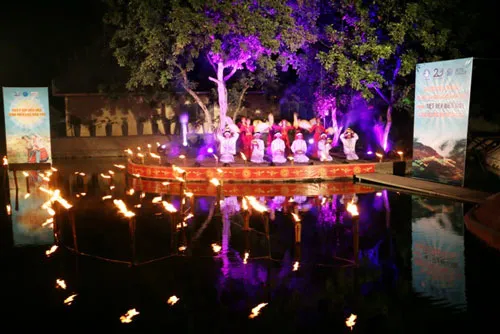 Liên hoan Giai điệu Lạc Hồng: Sân chơi cho sinh viên dân tộc thiểu số