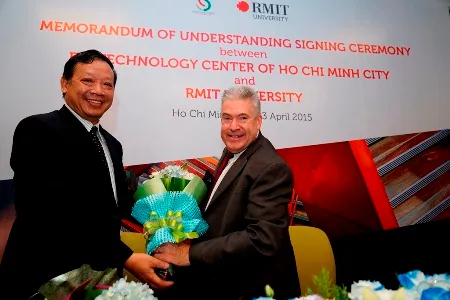 RMIT VN và Trung tâm Công nghệ sinh học TPHCM hợp tác đào tạo ĐH và sau ĐH