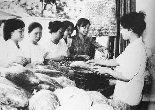 Kỳ 1: Ký ức thời kỳ tem phiếu