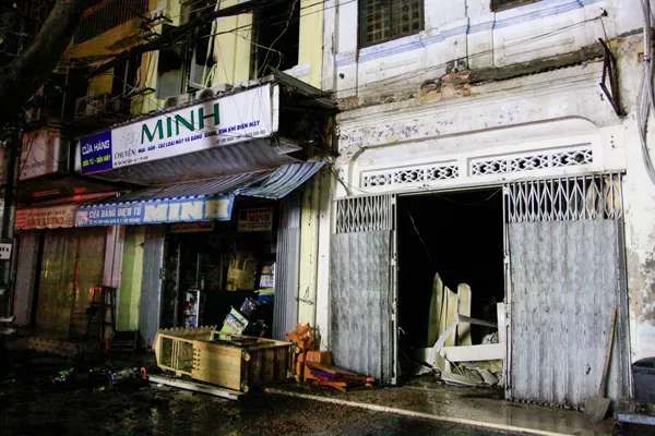 Bé gái 15 tháng tuổi chết trong vụ cháy nhà tại trung tâm TPHCM