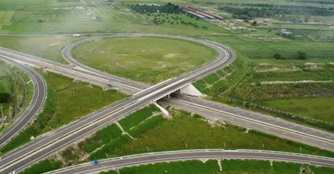 Đại biểu Quốc hội TPHCM tiếp xúc cử tri Nhà Bè và quận 7