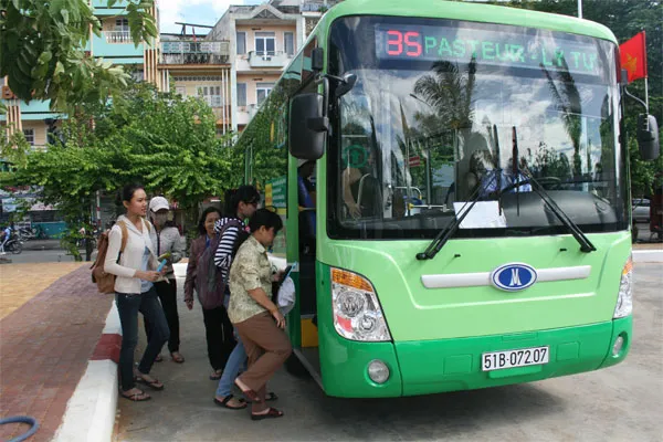  TP.HCM: Điều chỉnh lộ trình tuyến xe buýt số 32 và 35