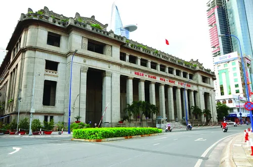 Nợ xấu của 12 ngân hàng thương mai có trụ sở tại TP.HCM chiếm 2,45% 