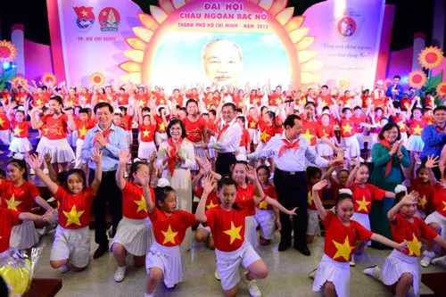 Tuyên dương 500 cháu ngoan Bác Hồ tiêu biểu 