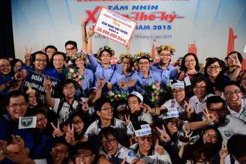 ĐH Y khoa Phạm Ngọc Thạch giành ngôi quán quân