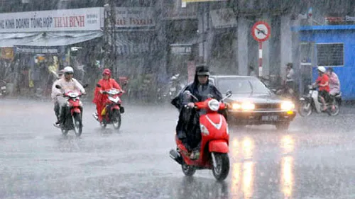 Bắc Bộ: mưa dông trên diện rộng, đề phòng lũ quét, sạt lở đất