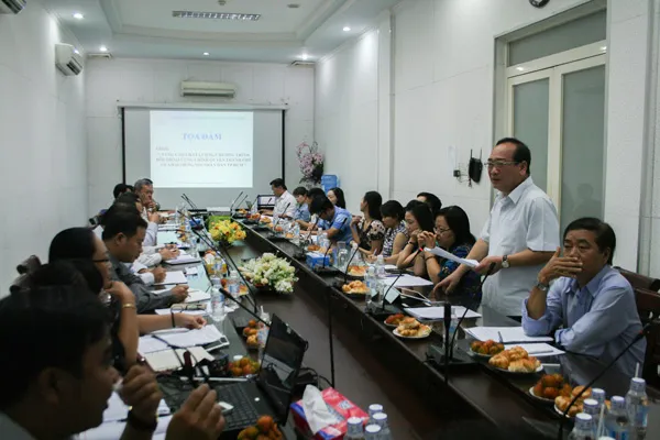 Chương trình “Đối thoại cùng chính quyền TP” : Sẽ đổi mới trong năm 2015