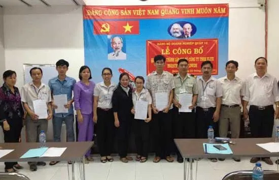 Quận 12 thành lập Chi bộ Đảng tại Cty TNHH Elite Investment Woldwide