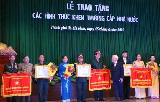 TP.HCM trao tặng và truy tặng danh hiệu Anh hùng lực lượng vũ trang nhân dân