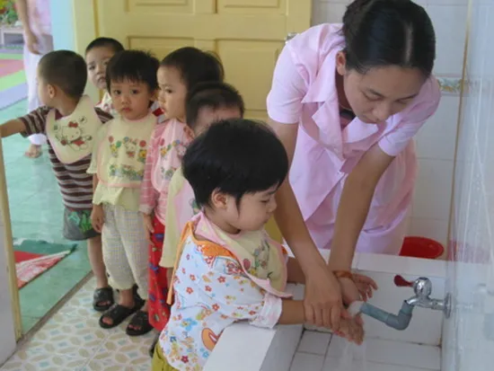 Mùa hè - mùa tiềm ẩn nhiều dịch bệnh