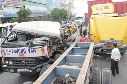 Tìm giải pháp ngăn tai nạn do xe container