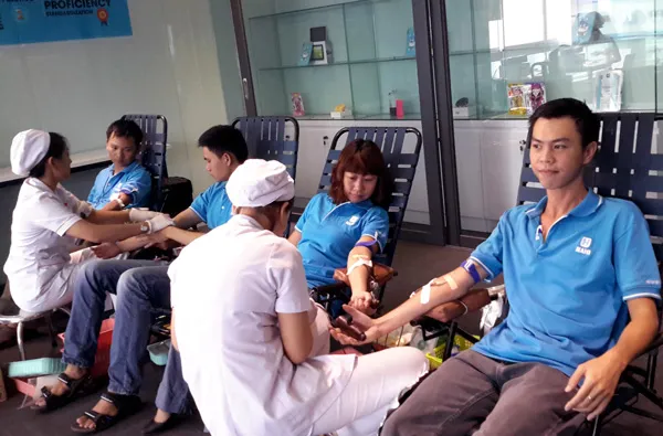 Ngày hội hiến máu NAHI yêu thương
