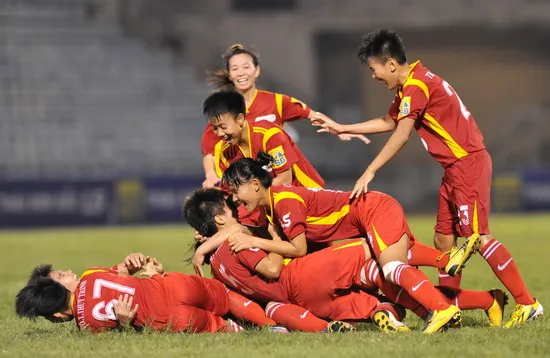 TPHCM đăng quang giải bóng đá nữ quốc gia 2015