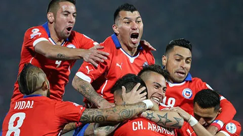 Chile 2-1 Peru (Bán kết Copa America 2015)