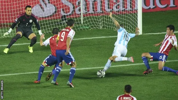 Thắng dễ Paraguay, Argentina vào chung kết Copa America