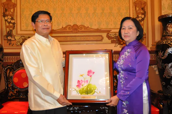 Phó Chủ tịch HĐND TPHCM Trương Thị Ánh tiếp Phó Tỉnh trưởng tỉnh Champasak – CHDCND Lào