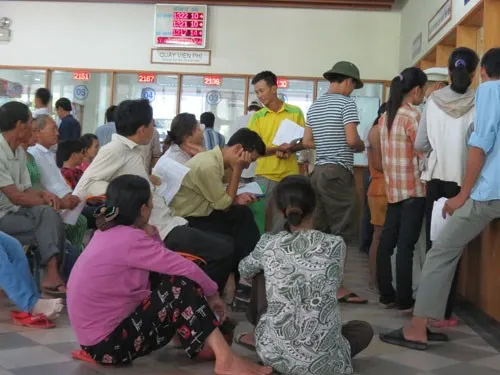 Ưu tiên hỗ trợ hộ cận nghèo tham gia BHYT
