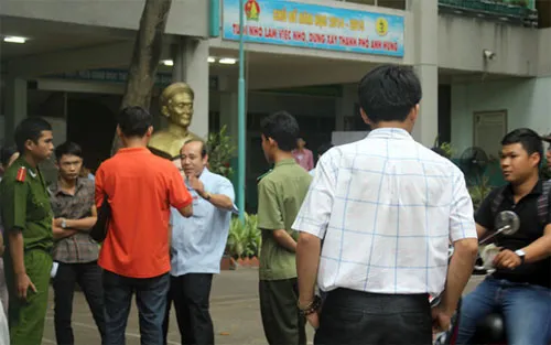 Thí sinh gây rối trường thi