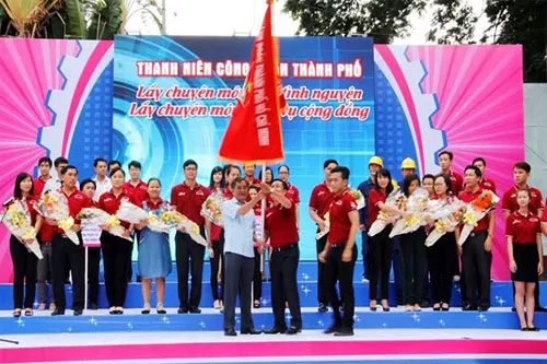 Ra quân Chiến dịch tình nguyện Kỳ nghỉ hồng năm 2015