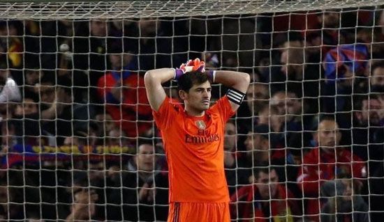 Iker Casillas chia tay Real để tìm thử thách mới ở Porto