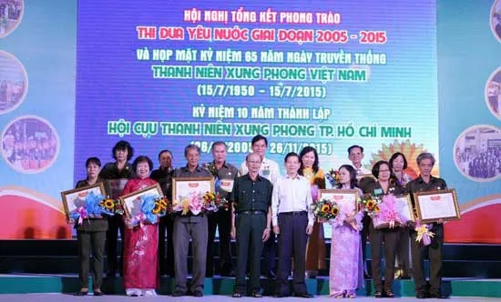 Thanh niên xung phong Việt Nam: “Lúc trẻ xung phong, về già gương mẫu”