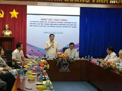 Trường ngoài công lập khó khăn trong việc tuyển sinh, phải đóng cửa