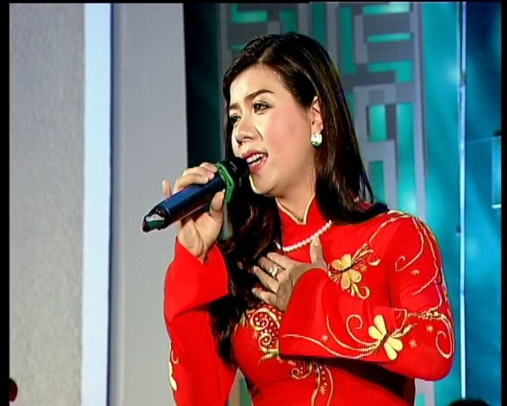 Trực tiếp vòng bán kết Giọng ca cải lương giải Bông lúa vàng 2015 (18/7)