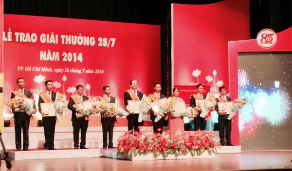 Giải thưởng 28/7 - Tôn vinh những thủ lĩnh công đoàn tiêu biểu!