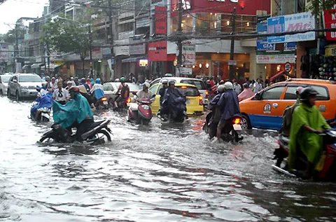 Nâng cao năng lực dự báo, cảnh báo diễn biến biến đổi khí hậu