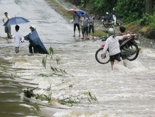 Tháng 8/2015: Cả nước có 3-4 đợt mưa to và 1-2 cơn bão áp thấp nhiệt đới