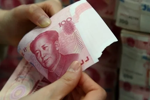 Ứng phó với đồng Nhân dân tệ giảm giá: Không chỉ điều chỉnh tỷ giá ! 