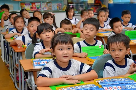 Căng thẳng trường lớp, giáo viên