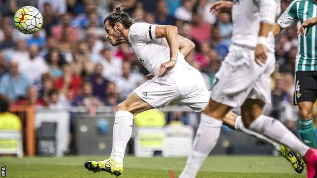 Ronaldo tịt ngòi, Real Madrid vẫn có chiến thắng 5 sao