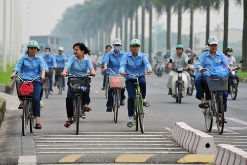 Mong lương tối thiểu đáp ứng được nhu cầu sống tối thiểu
