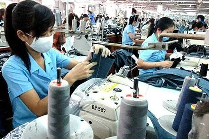 Ông Mai Đức Chính PCT Tổng Liên đoàn Lao động VN : Tác động tăng lương không nhiều !