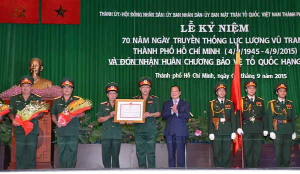 Tự hào 70 năm truyền thống Lực lượng vũ trang TP.HCM